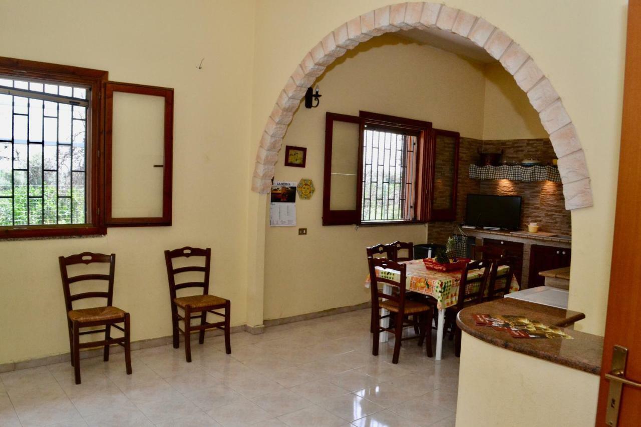Villa Rosa - Ai Piedi Dell'Etna Бруколи Экстерьер фото